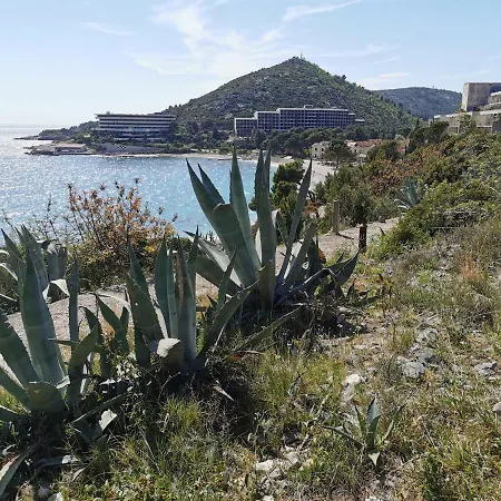 Blue Mediteran Млини