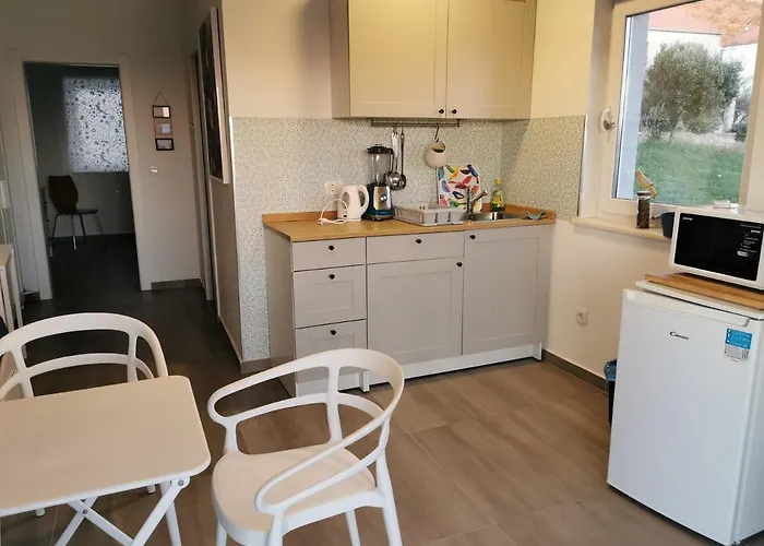 Blue Mediteran Apartman Mlini