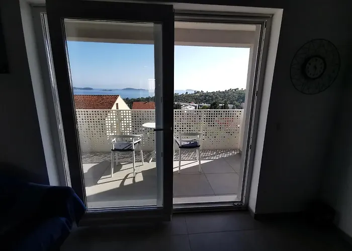 Blue Mediteran Apartman Mlini